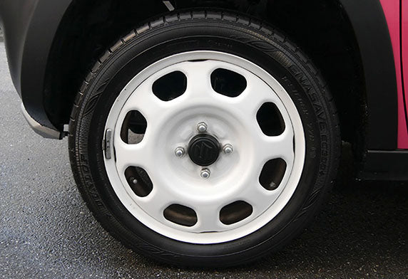 Soft99 Leather & Tire Wax Spray