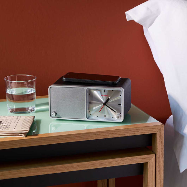 Time Speaker Alarm Clock – Wireless Charging