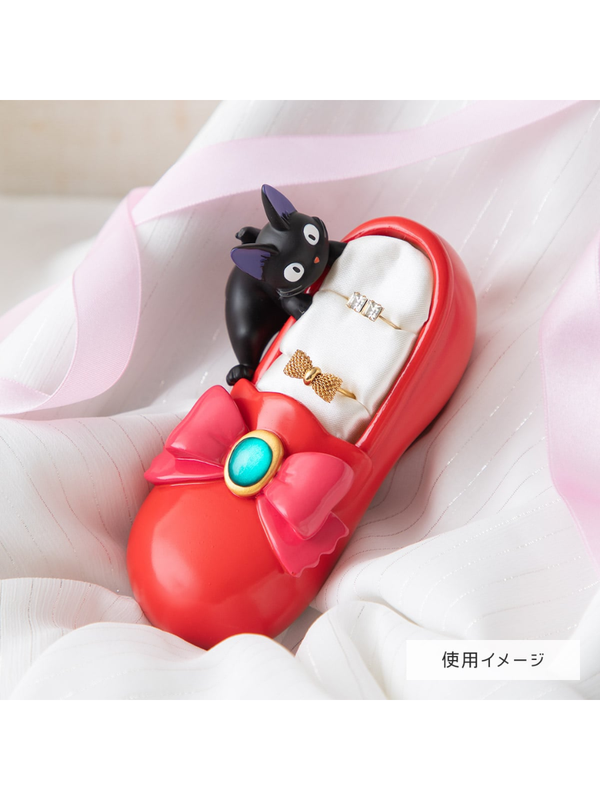 Kiki's Delivery Service Jiji Ring Stand Red Shoe