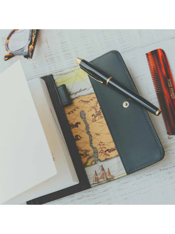 Hobonichi Original A6 ONE PIECE Going Merry LOGBOOK 2027 Planner