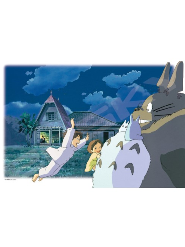 My Neighbor Totoro 300 Piece Jigsaw Puzzle Clinging to Totoro