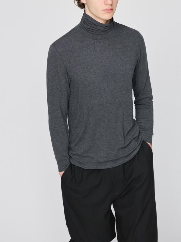 UNIQLO Extra Warm HEATTECH Cashmere Blend Turtleneck Top 9/10 Sleeve