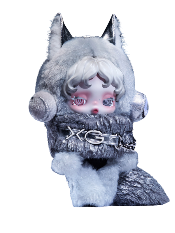 POP MART Silver Plush Doll Pendant – SKULLPANDA x XG Japan POP MART Silver Plush Doll Pendant – SKULLPANDA x XG Japan