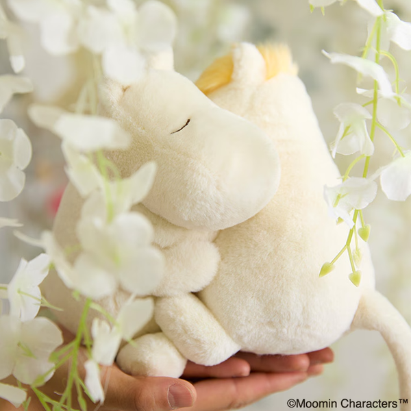 MOOMIN80 Hug Plush – Moomin 80th Anniversary Premium Stuffed Toy