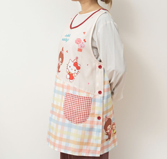 Monchhichi x Hello Kitty Checkered Apron