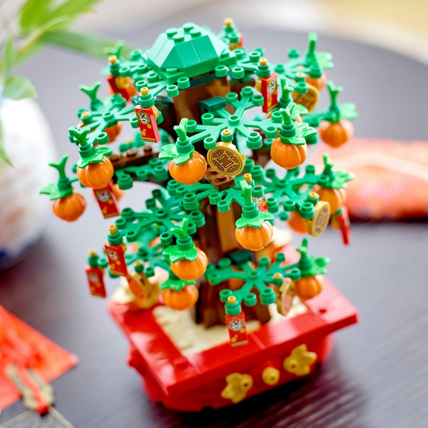 LEGO Gold Tree Building Set