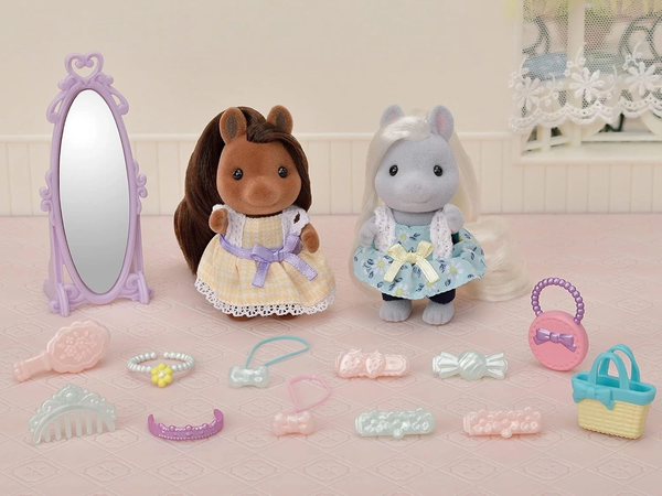 Sylvanian Families Pony Friends Fashion Set