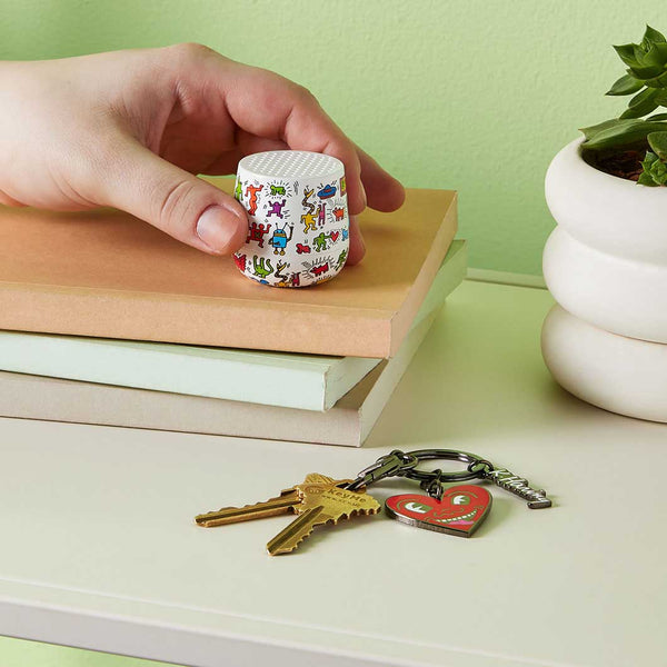 Lexon Mino+ Wireless Speaker Keith Haring Happy White