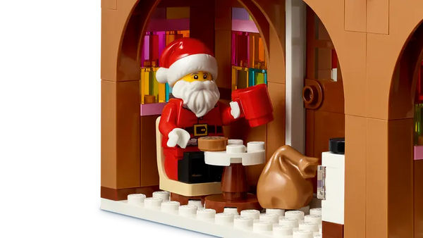 LEGO Christmas Gingerbread House