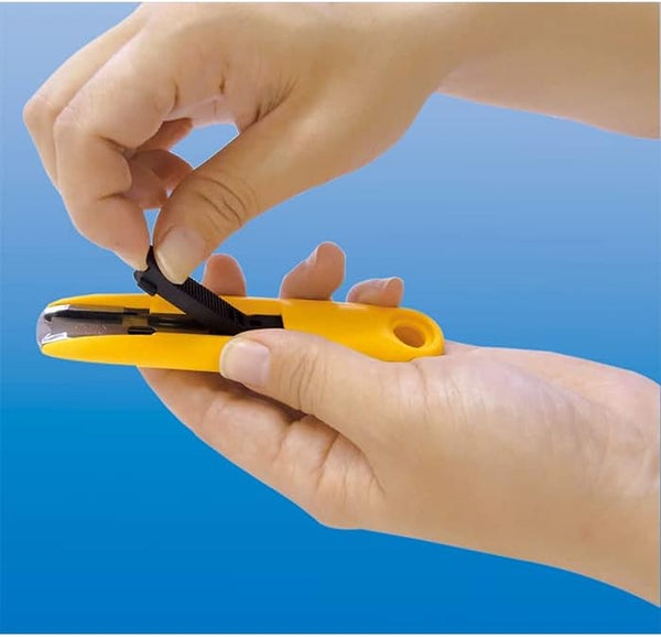 OLFA Safety Cutter Small 243B