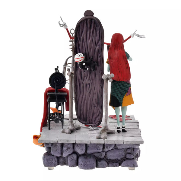 Tim Burton’s The Nightmare Before Christmas Light-Up & Music Resin Figure Decor