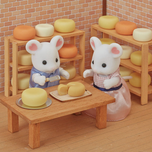 Sylvanian Families Marshmallow Mouse Family Figure Set