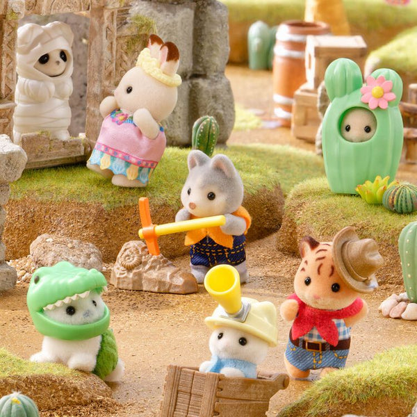 Sylvanian Families Baby Adventure Series Blind Box Figure (16 packs) Pre-order