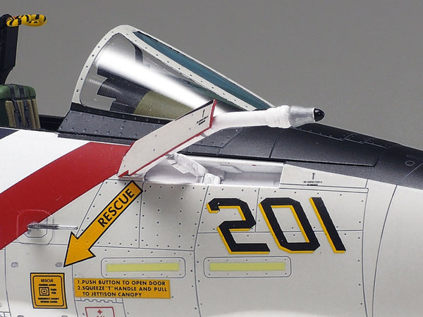 Tamiya 1/48 Scale Detailed Plastic Model Kit Grumman F-14A Tomcat