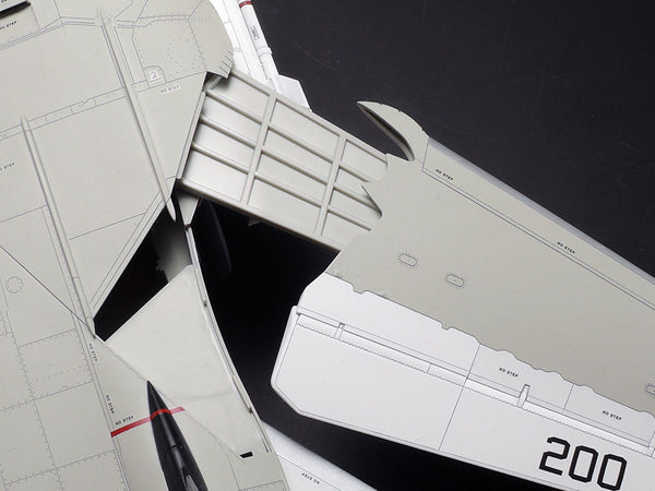 Tamiya 1/48 Scale Detailed Plastic Model Kit Grumman F-14A Tomcat