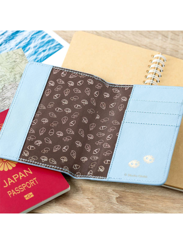 My Neighbor Totoro Passport Case – Medium Totoro Charm