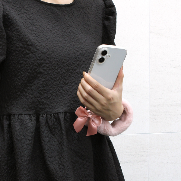 Pokemon Multi Ring Plus Sylveon Fur Hand Strap