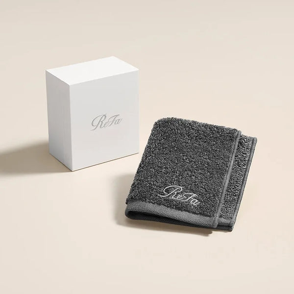 ReFa Hand Towel Gift Set with Shopper Bag