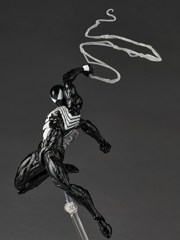 Revoltech Amazing Yamaguchi Symbiote Spider-Man Figure
