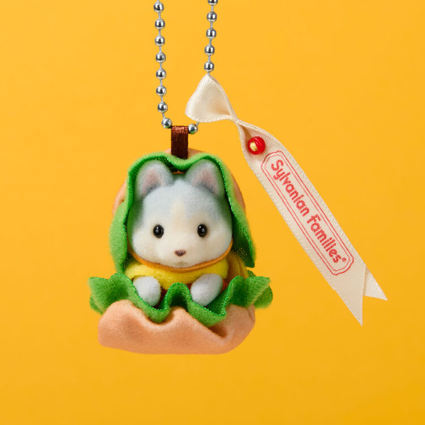 Sylvanian Families Keychain 2025 Sitting Husky Baby – Hamburger Outfit