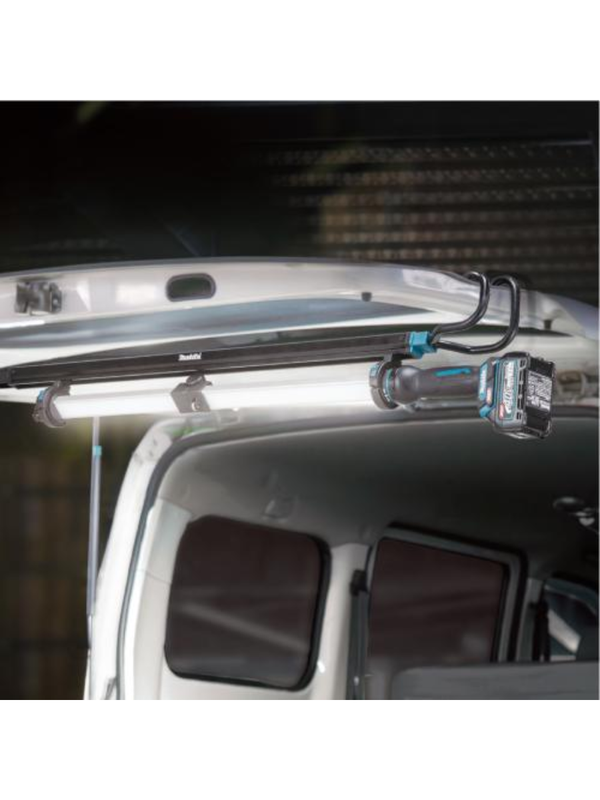 Makita ML012G 40Vmax Cordless LED Bar Work Light 1700lm Foldable