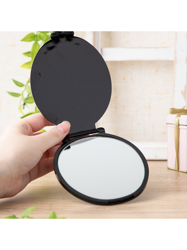Kiki’s Delivery Service Jiji Compact Mirror (Black)
