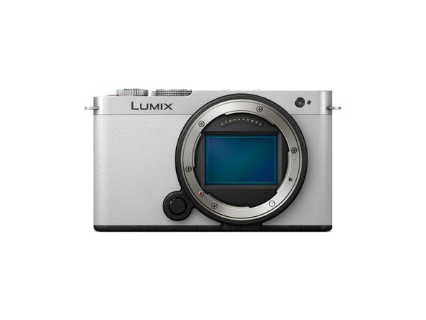 Panasonic LUMIX S9 Full-Frame Mirrorless Camera with 18–40mm Lens Kit