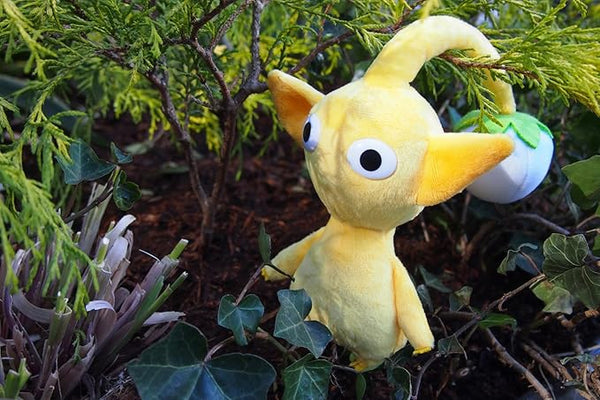 Sanei Boeki Pikmin Plush Toy – Yellow Pikmin ALL STAR COLLECTION