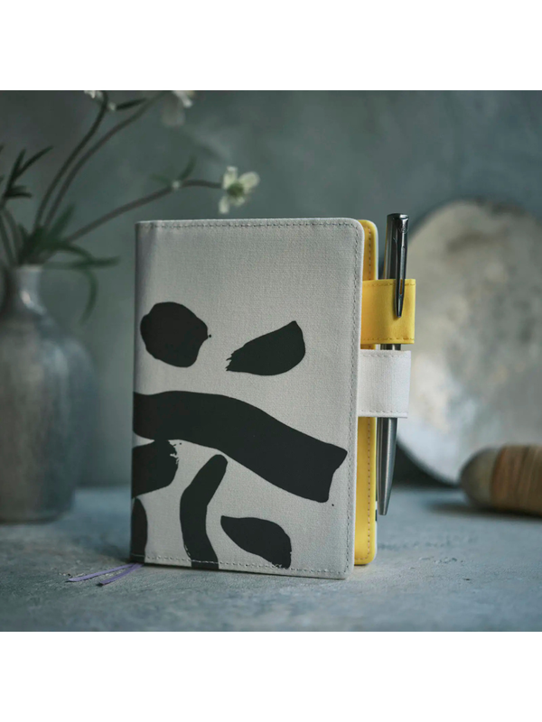Hobonichi Techo Original A6 Cover “Hana (Flower)” by Yuichi Inoue 2027