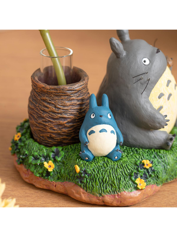 My Neighbor Totoro Bud Vase – Totoro Resting Mini Flower Vase with Glass Tube