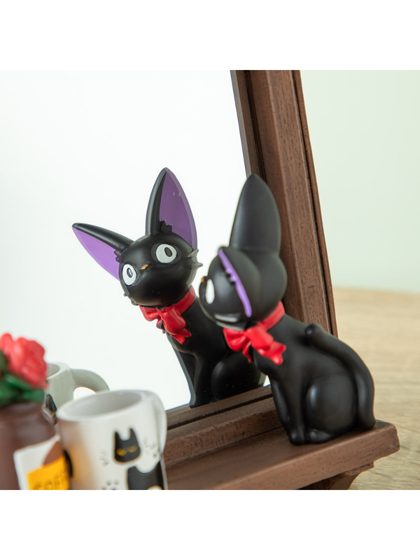 Kiki’s Delivery Service Jiji Stand Mirror Window of Reflection
