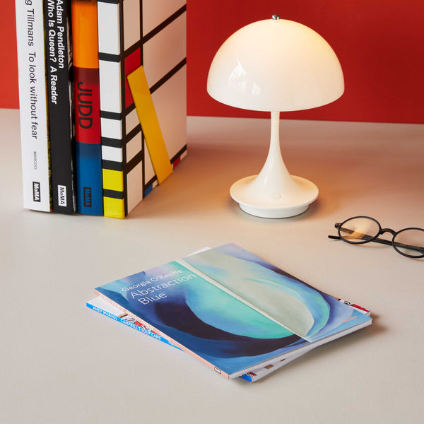 MoMA One on One Series Georgia O’Keeffe Abstraction Blue Softcover