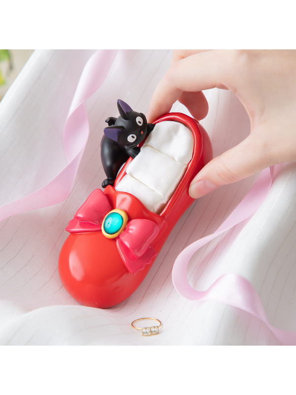 Kiki's Delivery Service Jiji Ring Stand Red Shoe