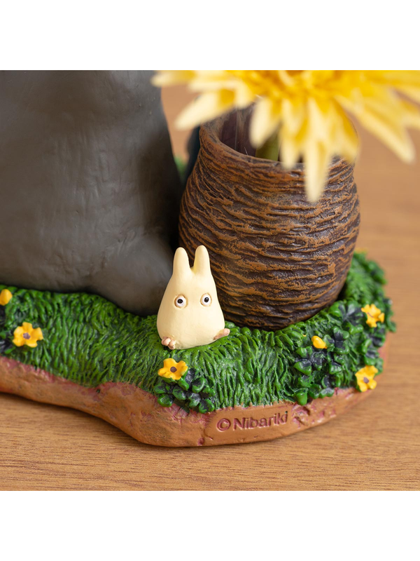 My Neighbor Totoro Bud Vase – Totoro Resting Mini Flower Vase with Glass Tube