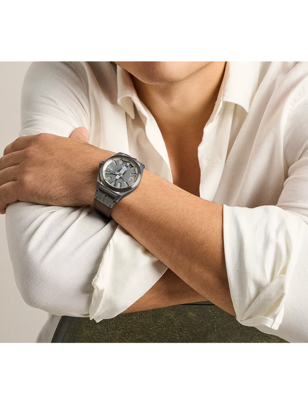 Limited Edition Star Wars Mandalorian Everett Watch Set