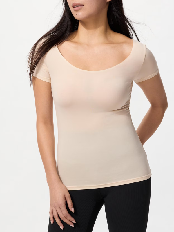 Uniqlo AIRism U-Neck T-Shirt
