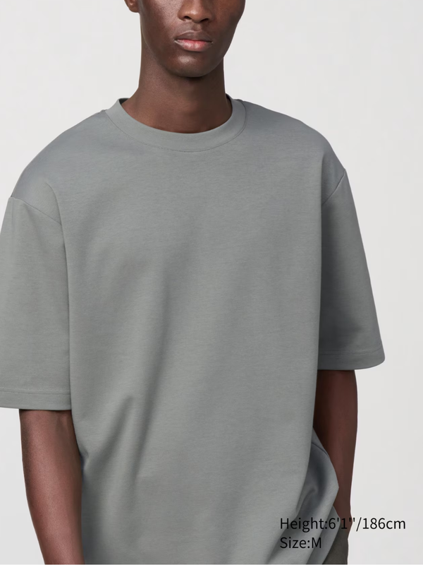 UNIQLO U AIRism Cotton Oversized Crew Neck Half-Sleeve T-Shirt