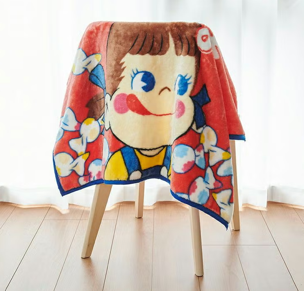 Peko-chan Milky Package Polyester Meyer Lap Blanket