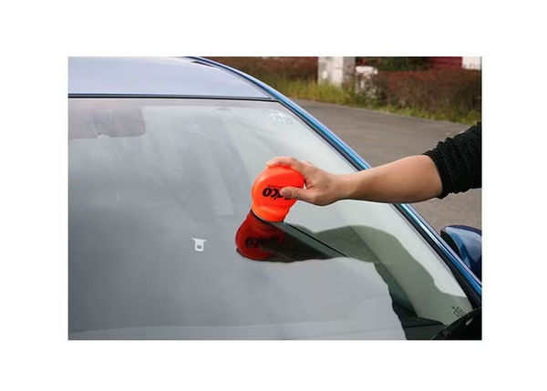 SOFT99 Nuri-Nuri Glaco Dekamaru 120ml – Large Head Glass Water Repellent for Cars
