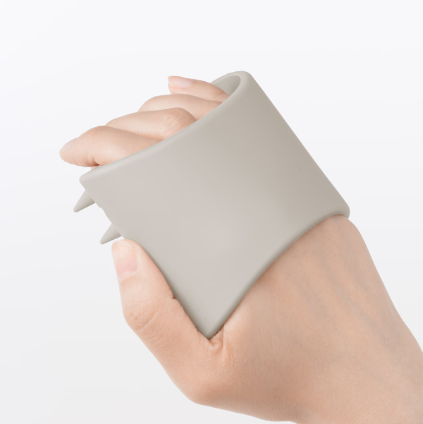 MUJI Silicone Scalp Care Shampoo Brush