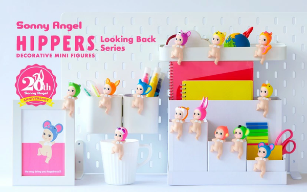 Sonny Angel Hippers Looking Back Series Assorted Box (12 Blind Boxes)