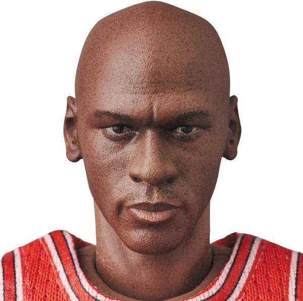 MEDICOM TOY MAFEX No.100 – Michael Jordan Chicago Bulls Action Figure