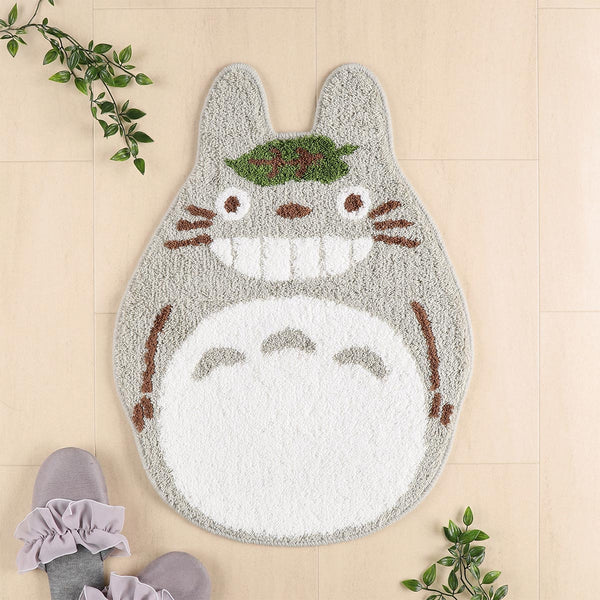 My Neighbor Totoro Accent Rug – “Yukkuri” Smiling Totoro