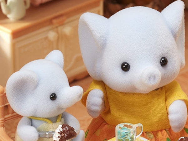 Sylvanian Families Elephant Family Set FS-38 Figures