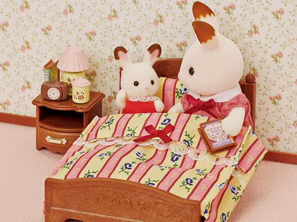 Sylvanian Families Semi Double Bed Set Dollhouse Furniture Epoch Ka-512 Toy