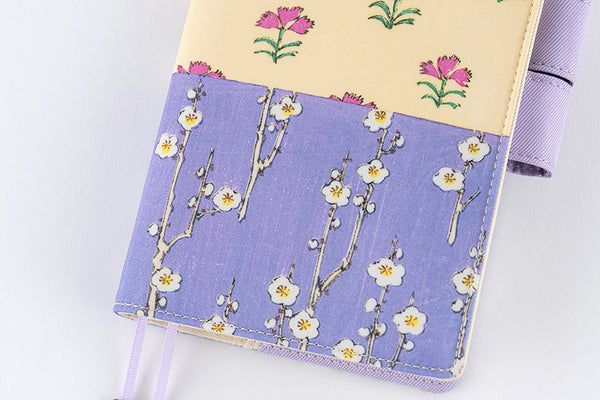 Hobonichi Techo 2026 Unsodo Bijutsukai Plum & Nadeshiko Floral Design A6 Cover
