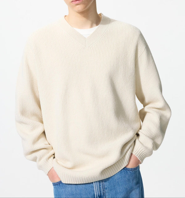 3D Soufflé Yarn V-Neck Sweater