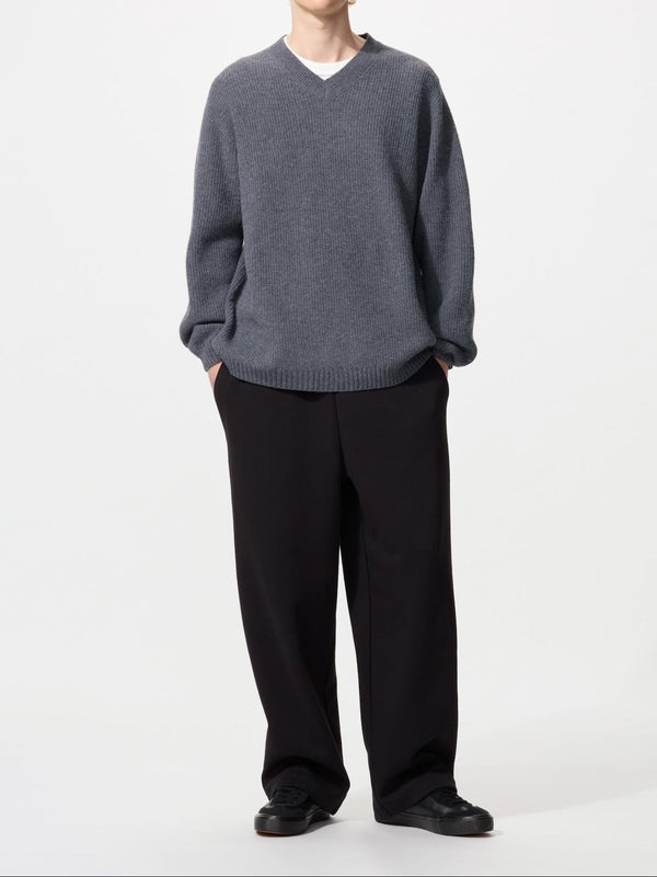 3D Soufflé Yarn V-Neck Sweater