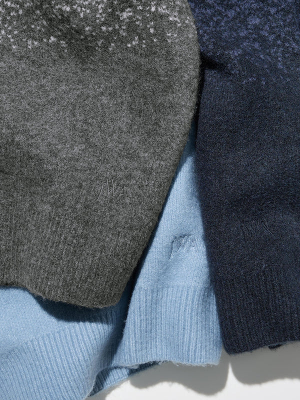 Uniqlo Soufflé Yarn Gradient Crew Neck Sweater