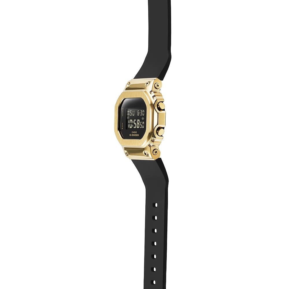 Casio G-SHOCK GM-S5600UGB-1JF Black & Gold Metal Covered Casio G-SHOCK GM-S5600UGB-1JF Black & Gold Metal Covered